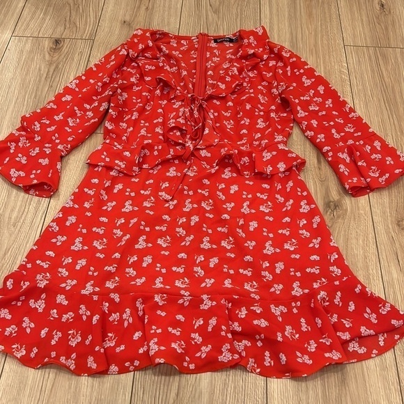 Ditsy Floral Print Ruffle Tea Mini Dress - Picture 5 of 12